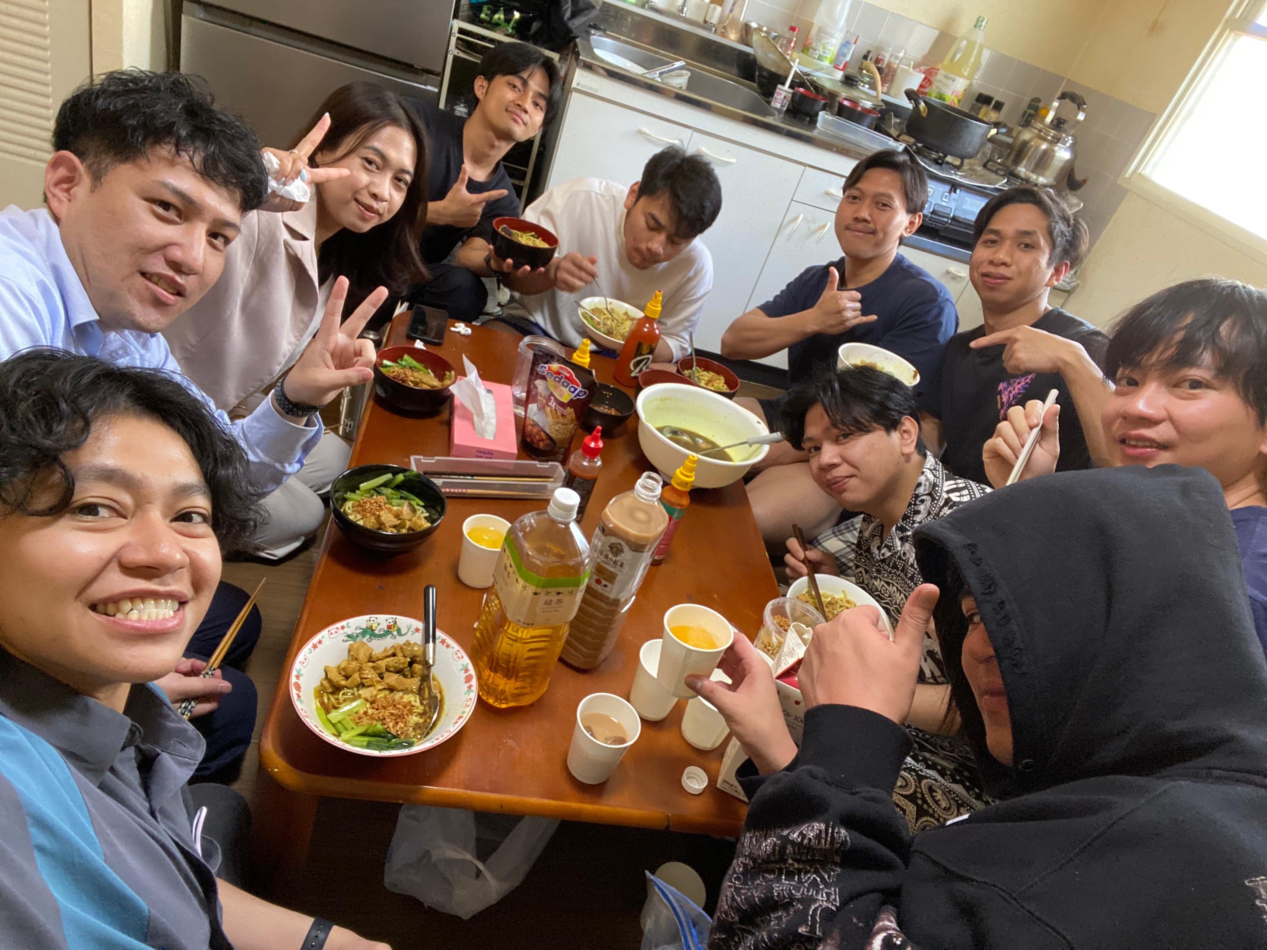 勉強・ごはん・筋トレ！？盛りだくさんな交流DAY