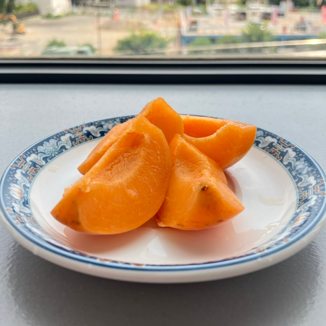 あんずの香りと笑顔が広がる職場の日常です😊